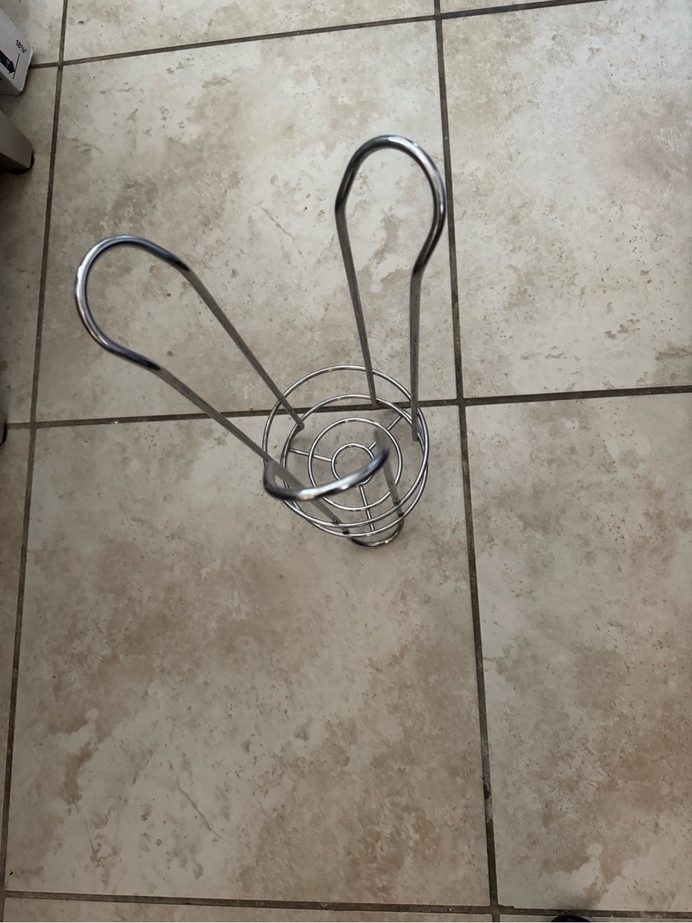 Stainless Silver Paper Towel Holder with Open Wire Design